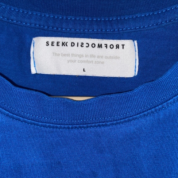 Men’s Seek Discomfort T-Shirt - Picture 3 of 4